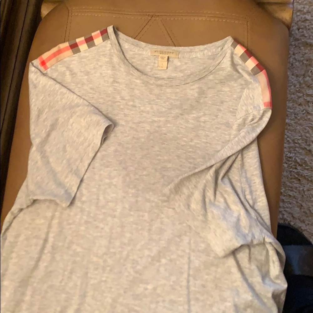 Men’s Burberry Brit tee gray